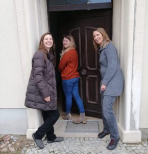 drei Mitarbeiterinnen des Projekts